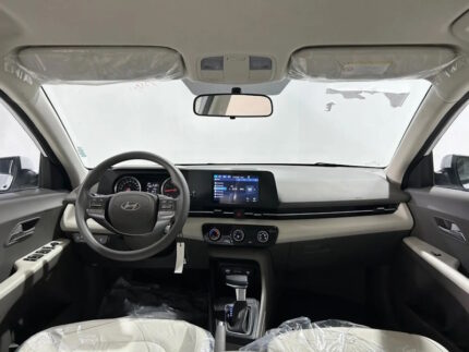 Hyundai Accent (2023) Interior