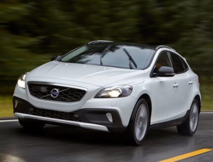 Volvo V40 (2012) Cross Country