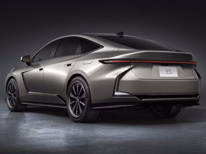 Lexus ES (2026) - Image 2