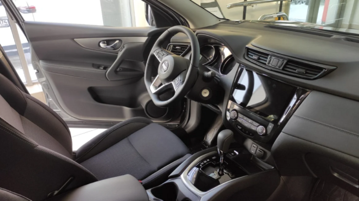 Nissan Qashqai (2018) Interior - Image 3