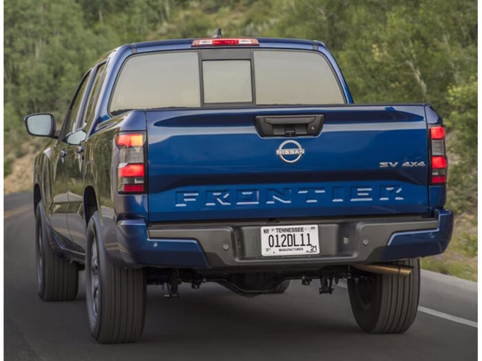 Nissan Frontier (2021) - Image 2