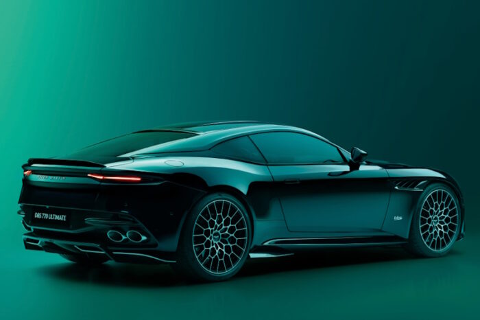 Aston Martin DBS (2023) 770 Ultimate - Image 2