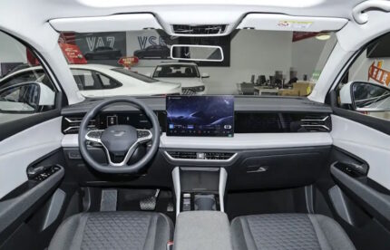 Jetta VS8 (2025) Interior