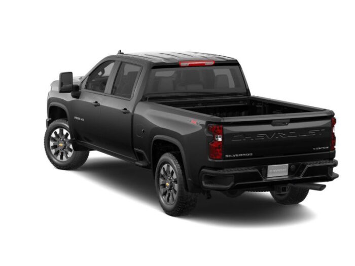 Chevrolet Silverado (2024) 2500 HD Custom - Image 2