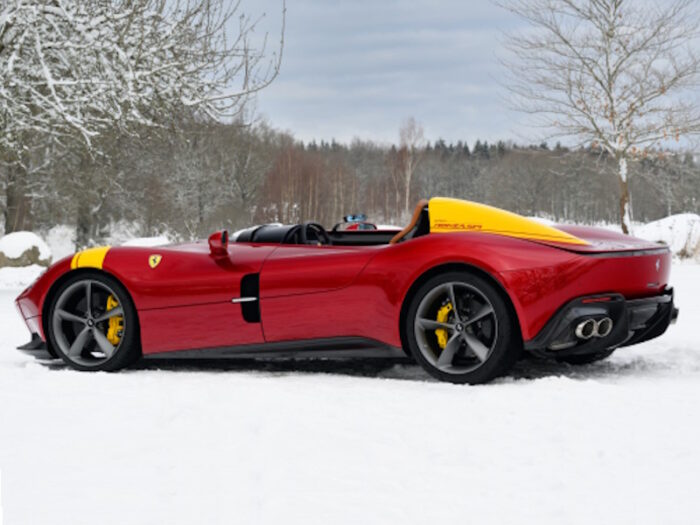 Ferrari Monza SP1 (2023) - Image 2