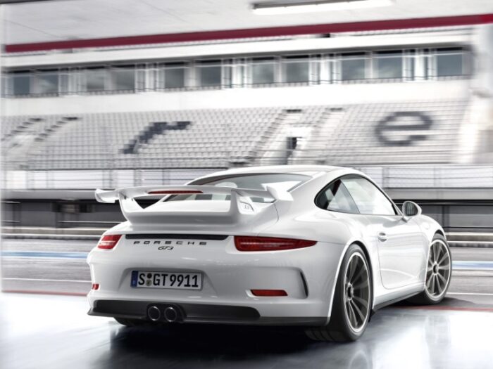 Porsche 911 (2013) GT3 - Image 2
