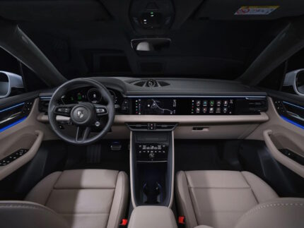 Porsche Macan Electric (2024) Interior