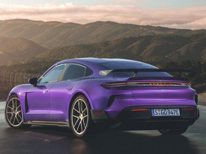Porsche Taycan (2024) Turbo GT Weissach Package - Image 2