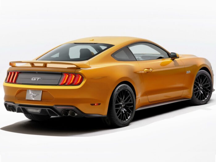 Ford Mustang GT (2018) - Image 2