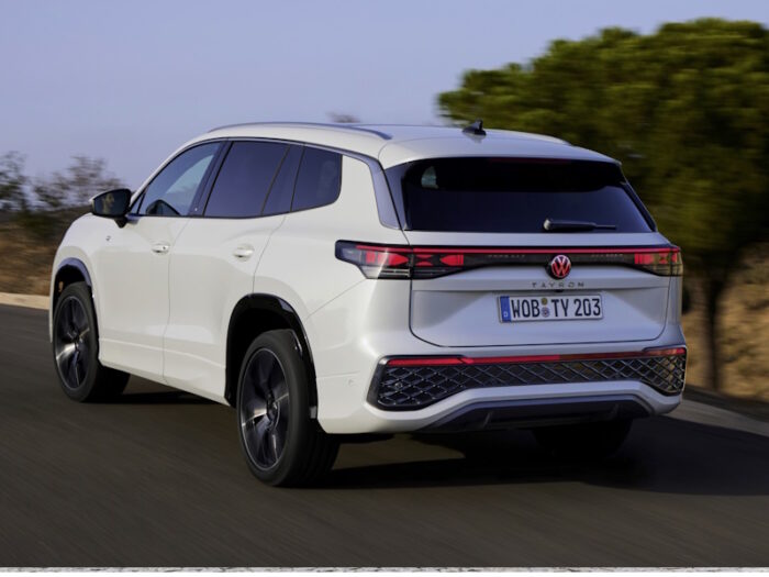 Volkswagen Tayron (2025) R-line - Image 2