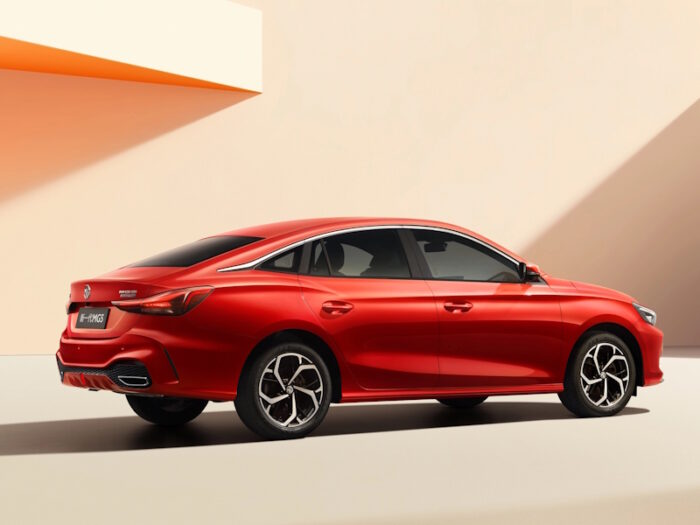 MG 5 (2025) China - Image 2