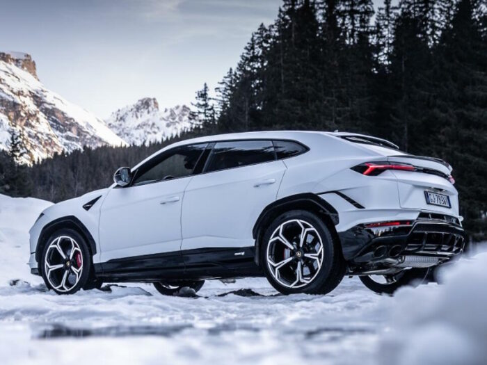 Lamborghini Urus (2023) S - Image 2