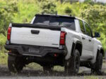 Toyota Tacoma (2024) TRD Pro Double Cab - Image 2