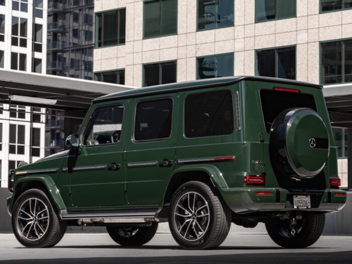 Mercedes-Benz G-Class (2024) 550 - Image 2