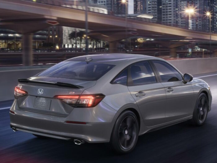 Honda Civic (2025) Sedan - Image 2