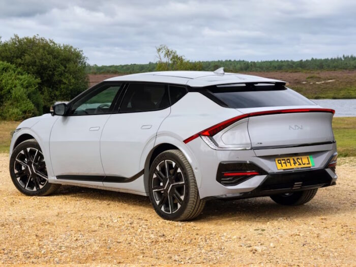Kia EV6 (2025) GT-Line - Image 2