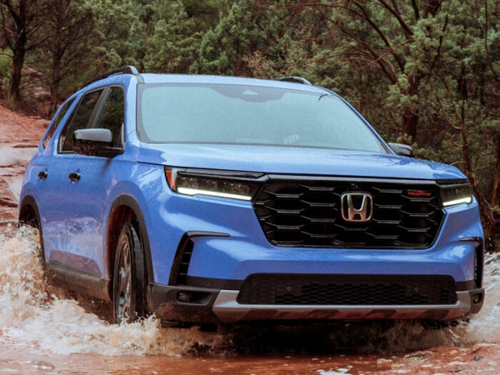 Honda Pilot (2022) Interior - Image 2