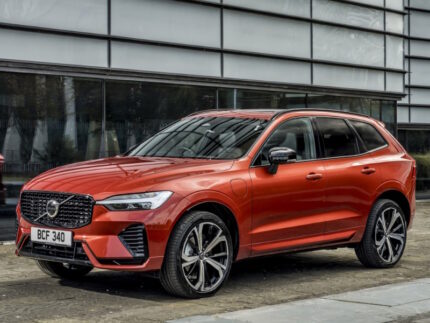 Volvo XC60 (2025) Recharge R-Design