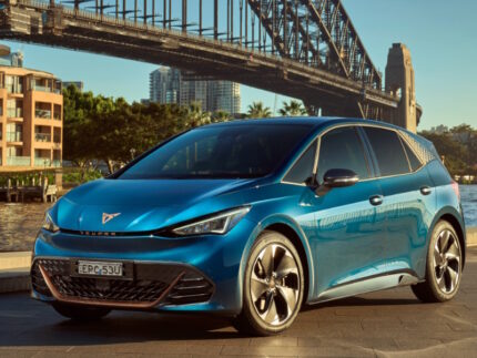 Cupra Born (2022) V1 Hatchback