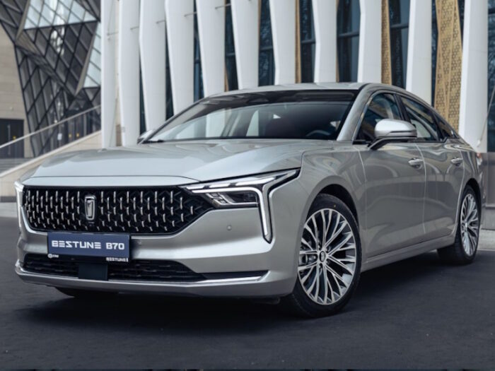 Faw Bestune B70 (2023) Interior - Image 2