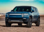 Rivian R1S (2022)