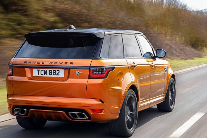 Land Rover Range Rover Sport (2018) SVR - Image 2