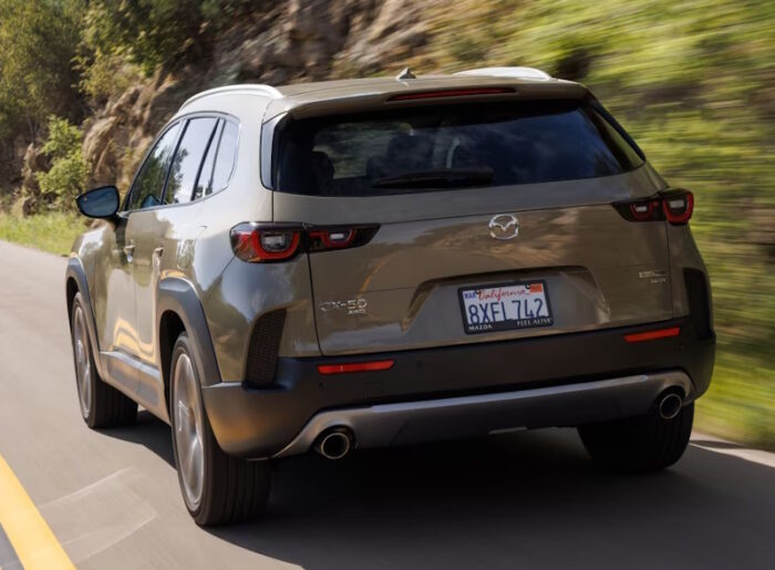 Mazda CX-50 (2022) - Image 2