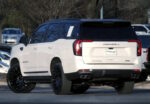 GMC Yukon (2025) Denali - Image 2