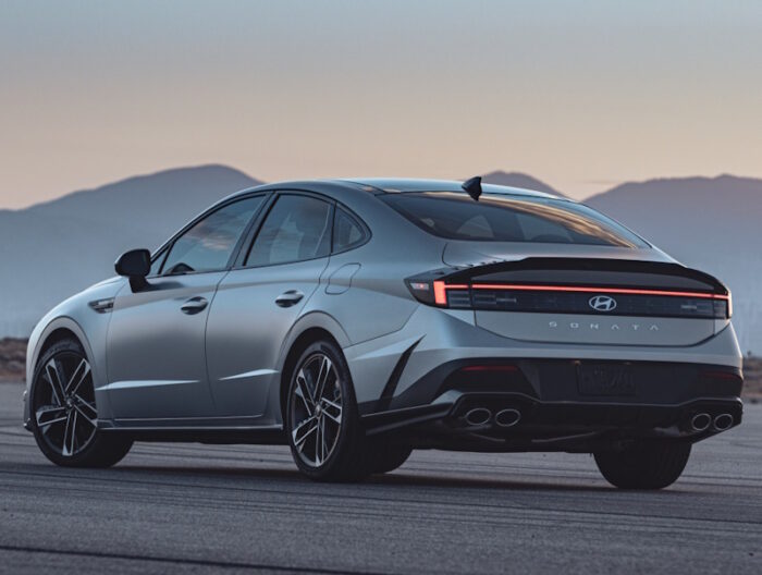 Hyundai Sonata (2023) N Line - Image 2