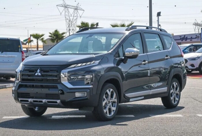 Mitsubishi Xpander (2022) Cross Interior - Image 3