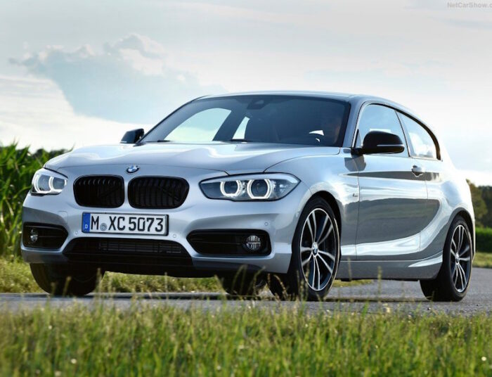BMW 1-Series (2017) Interior - Image 2