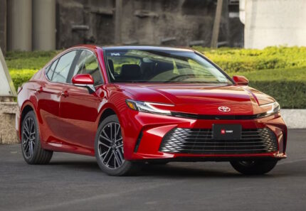 Toyota Camry (2024) LE