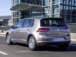 Volkswagen e-Golf (2017) - Image 2