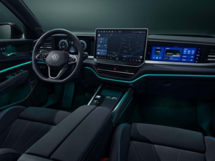 Volkswagen Passat (2024) Interior