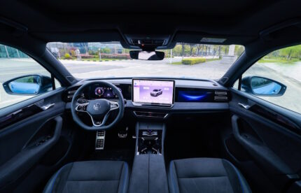 Volkswagen Tiguan (2024) China Interior