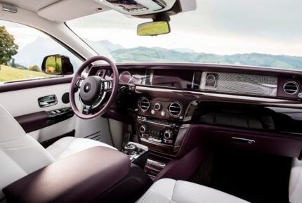 Rolls-Royce Phantom (2022) Interior