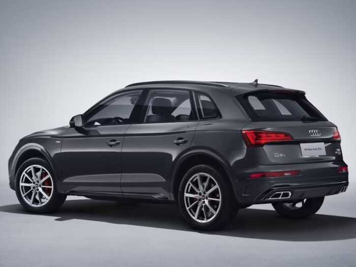 Audi Q5L (2021) - Image 2