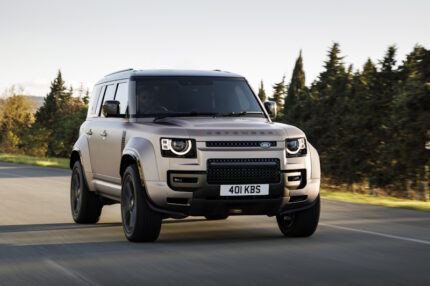 Land Rover Defender 110 (2025) OCTA