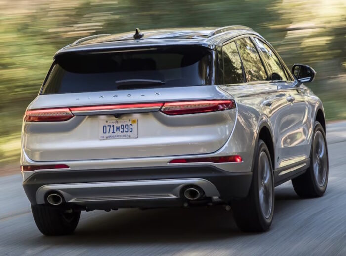 Lincoln Corsair (2020) - Image 2