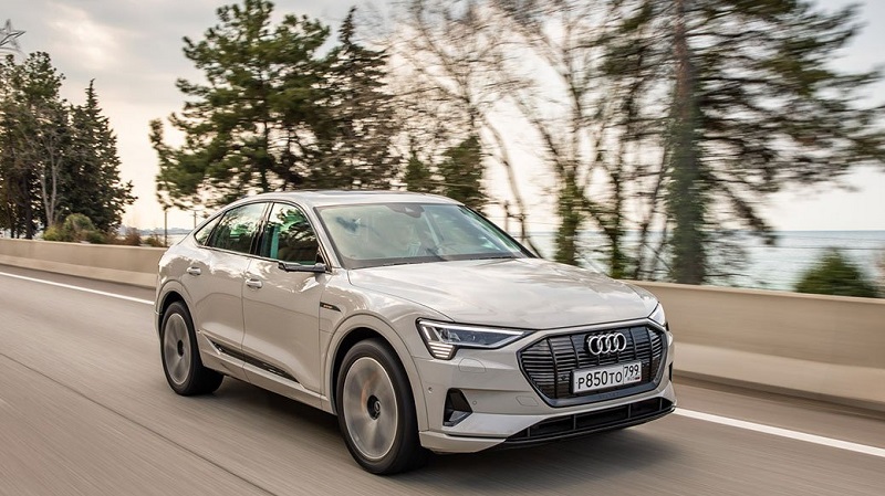 Audi E-tron Sportback (2020) - Image 1