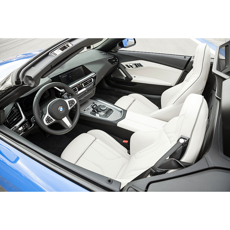 BMW Z4 (2019) Interior - Image 1