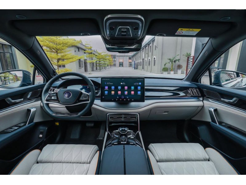 name_byd_tang_2022_ev_interer_id_2346_rand_197077_num_1-jpg-1 BYD Tang (2022) EV Interior - Image 1