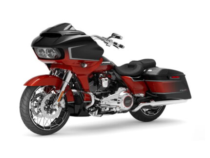 Harley Davidson Road Glide (2021) CVO
