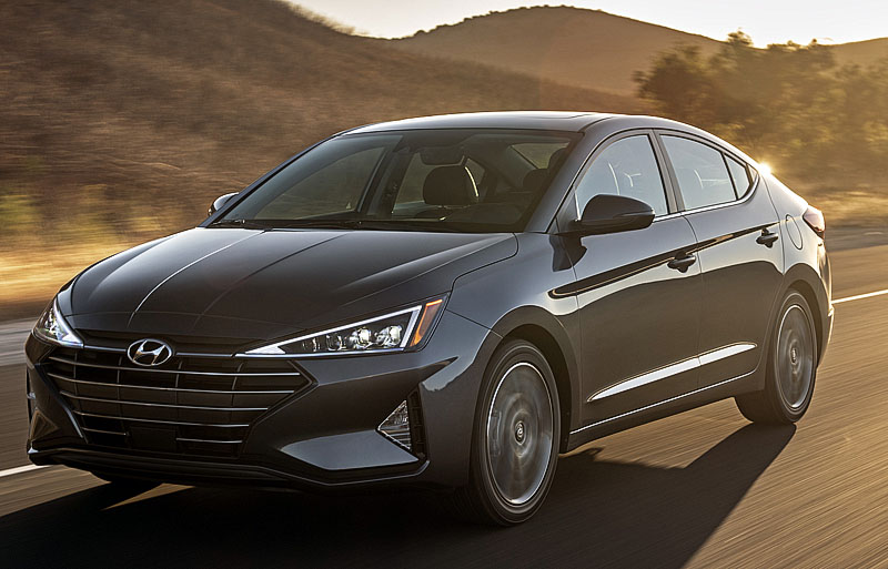 name_hyundai_elantra_2019_id_873_rand_496949_num_1-jpg Hyundai Elantra (2019) - Image 1
