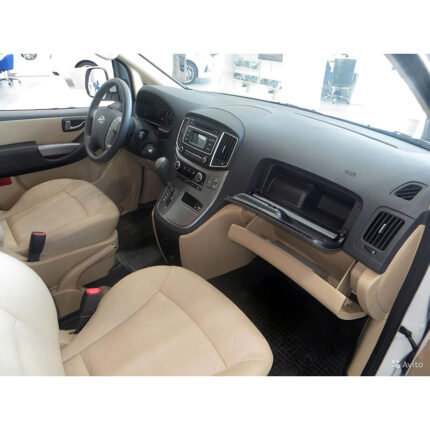 Hyundai H1 - Grand Starex (2018) Interior