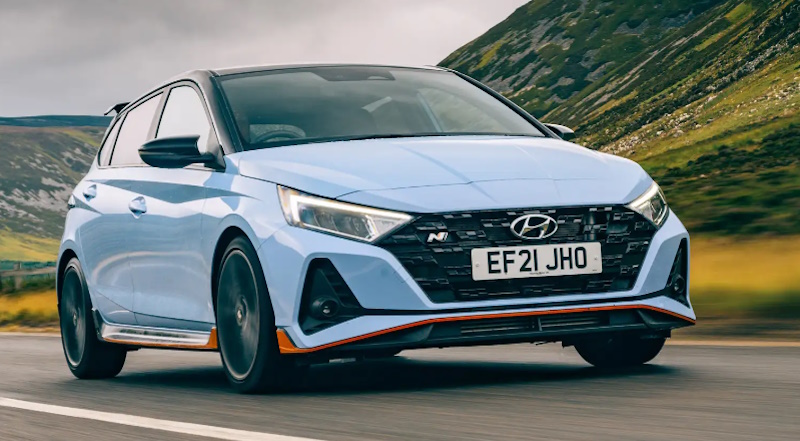 name_hyundai_i20_2022_n_id_2755_rand_159080_num_1-jpg-1 Hyundai i20 (2022) N - Image 1