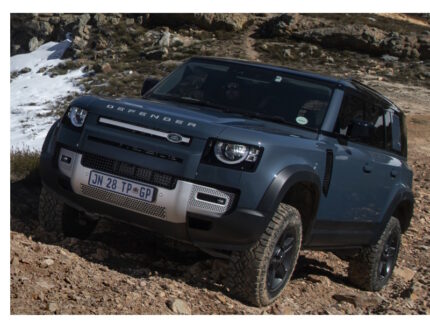 Land Rover Defender 130 (2022) Country Pack