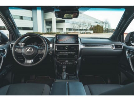 Lexus GX (2021) Interior