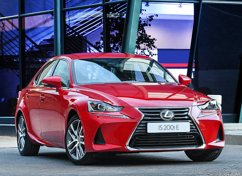 name_lexus_is_2018_id_764_rand_596597_num_1-jpg Lexus IS (2018) - Image 1