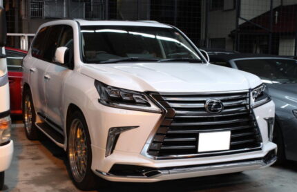 Lexus LX 570 (2016) Modelista